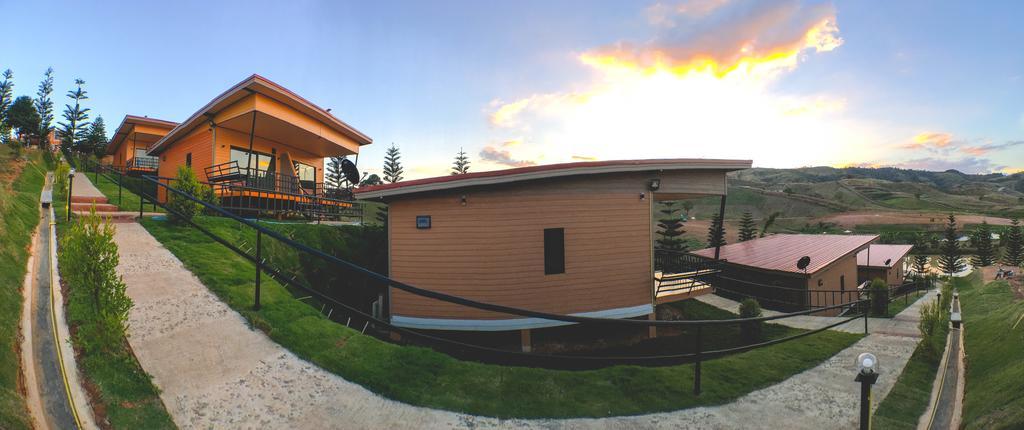 Floral Hill Khaokho Hotel Khao Kho Luaran gambar